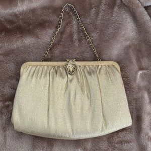 Vintage Andre’ Elegant Gold Lame’ Chain Clutch
